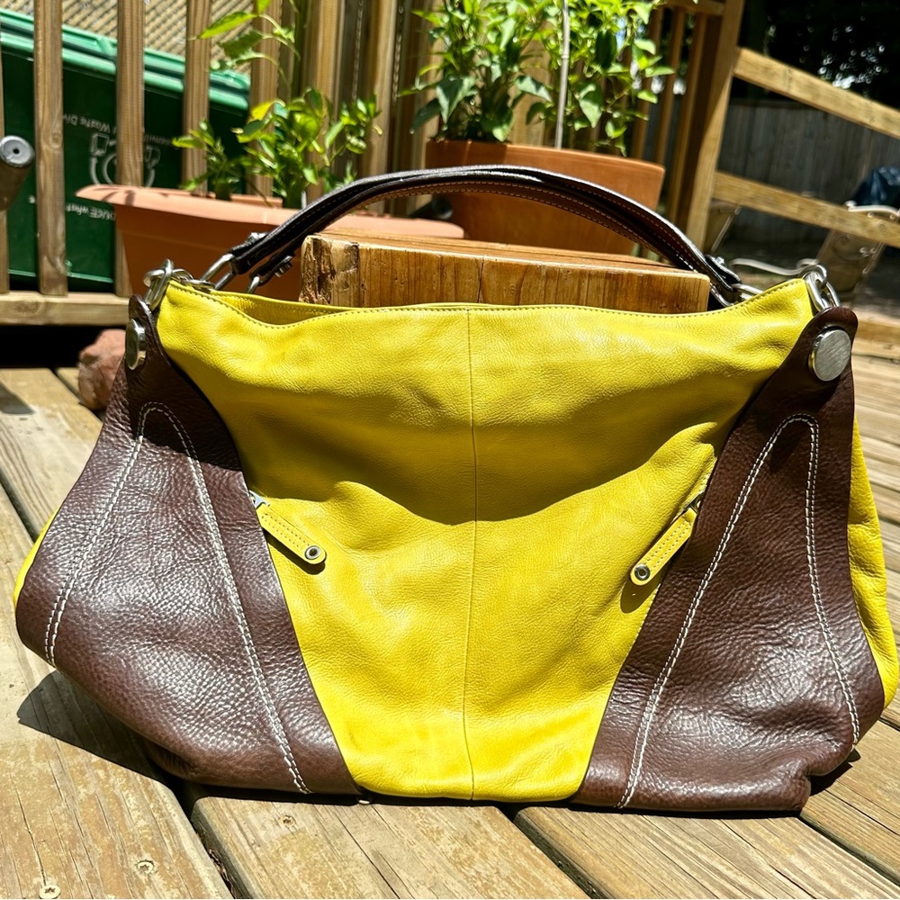 TENTAZIONE DUE Genuine Stitched Italian Leather Shoulder Bag Purse